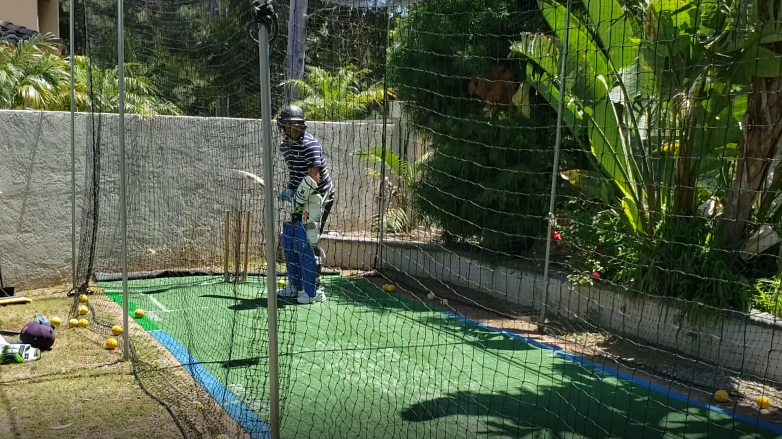 Backyard Cricket AW